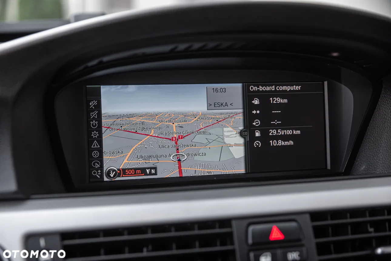 BMW Seria 3 325xi Touring - 19