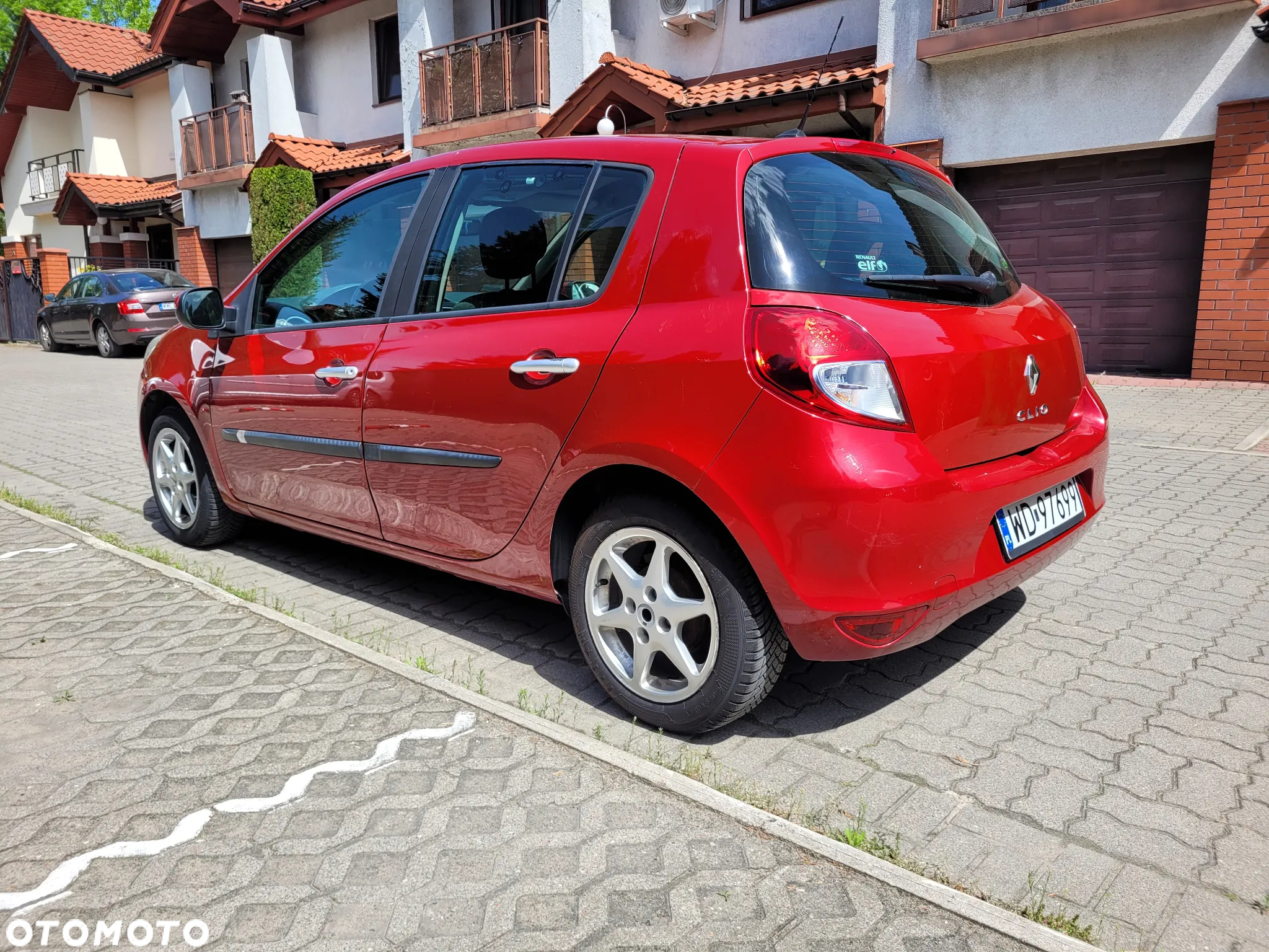 Renault Clio - 7