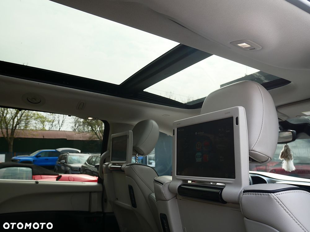 Chrysler Pacifica - 20