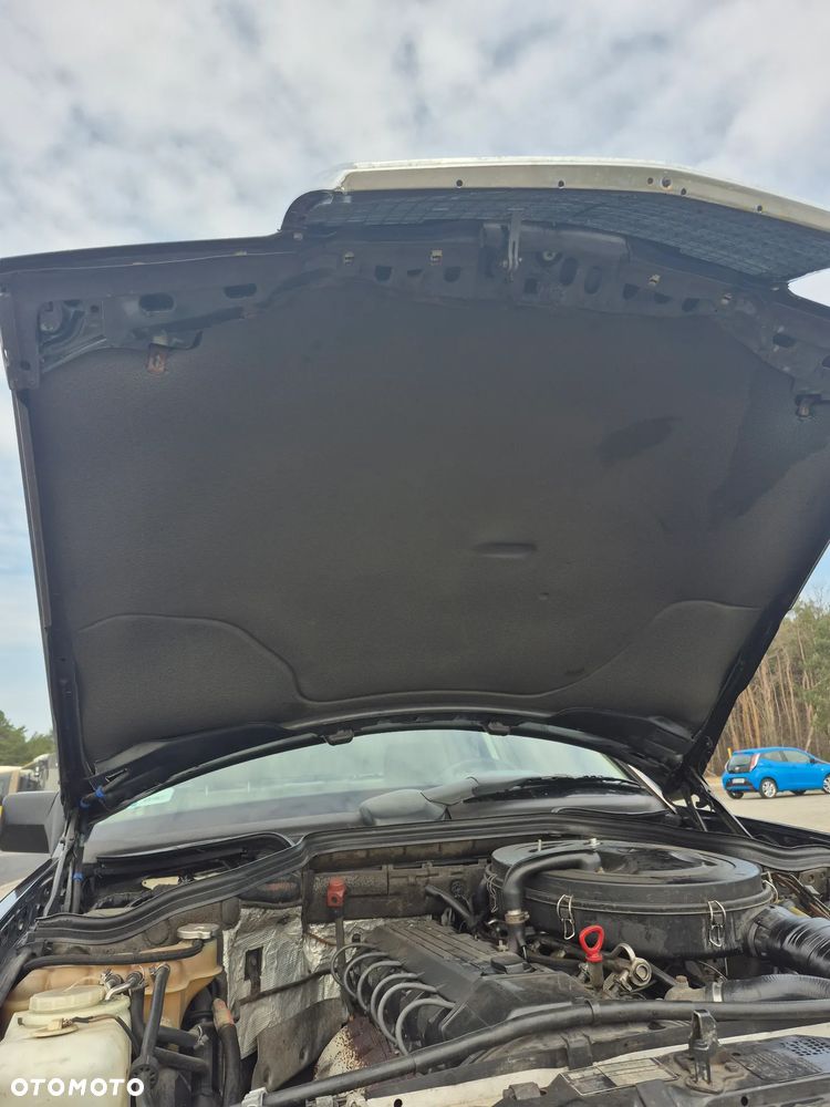 Mercedes-Benz W124 (1984-1993) - 23