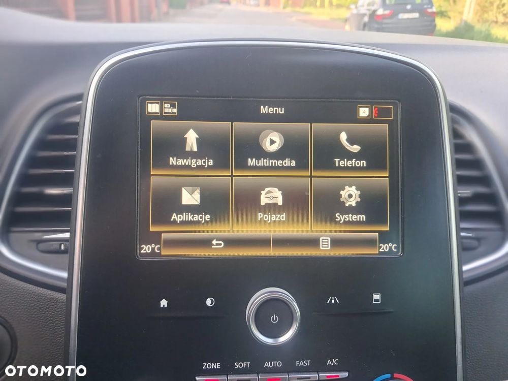 Renault Scenic BLUE dCi 120 BUSINESS EDITION - 26