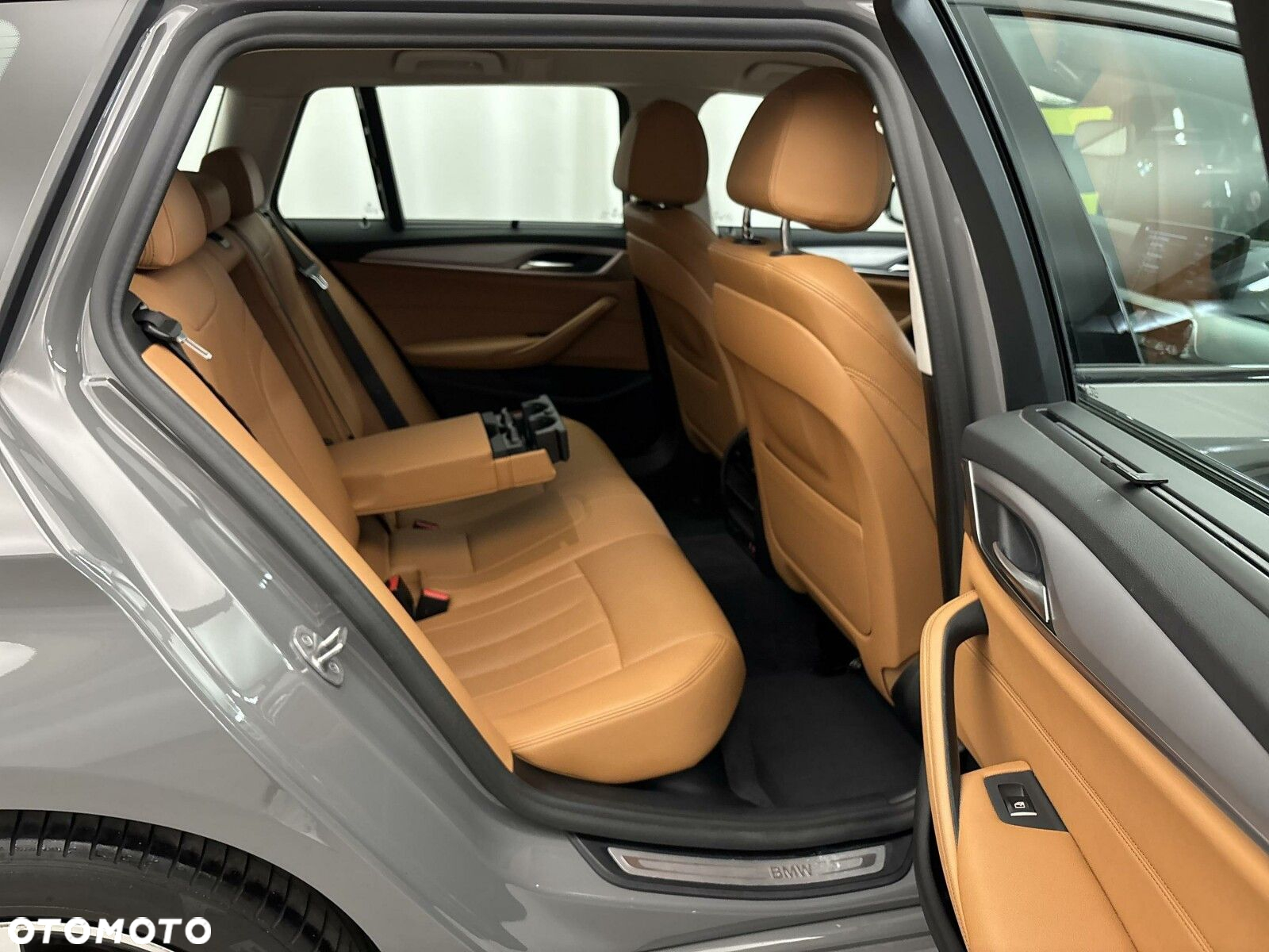 BMW Seria 5 - 21