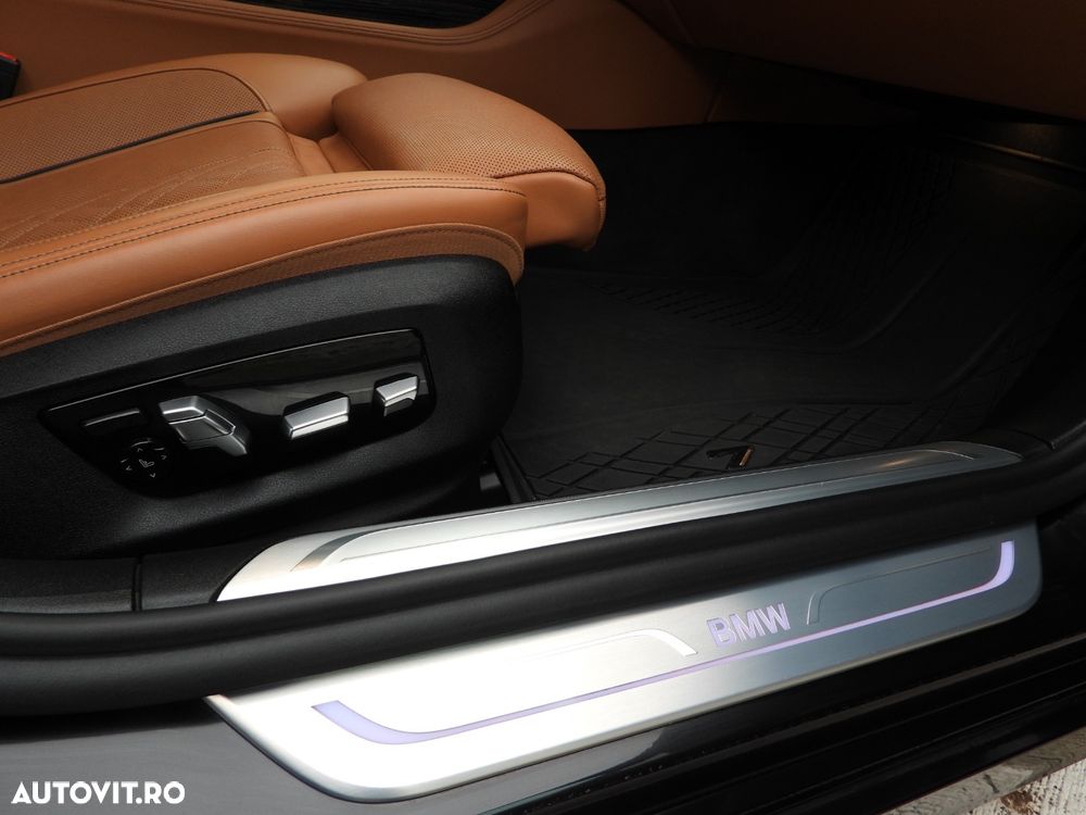 BMW Seria 7 740d xDrive - 12