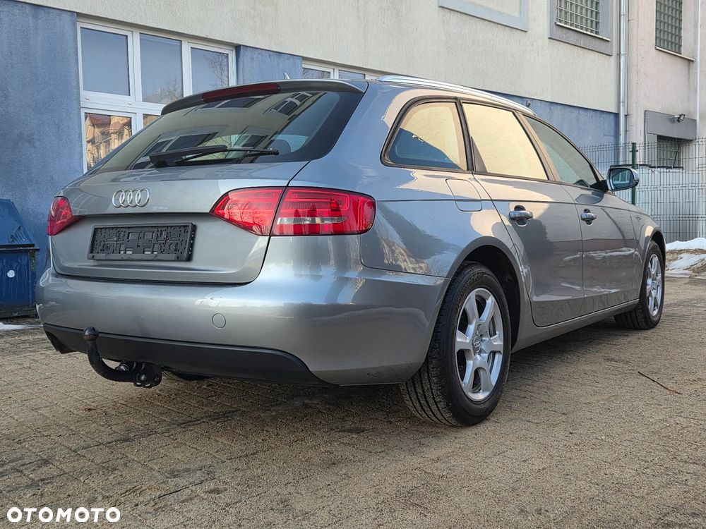 Audi A4 Avant - 2