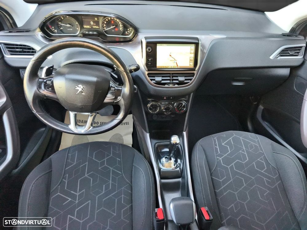 Peugeot 2008 1.6 e-HDi Allure 2-Tronic - 10