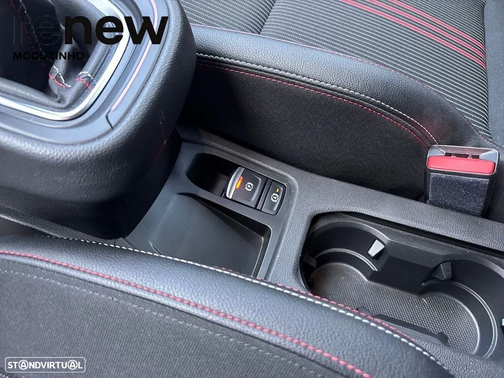 Renault Clio 1.0 TCe RS Line - 18