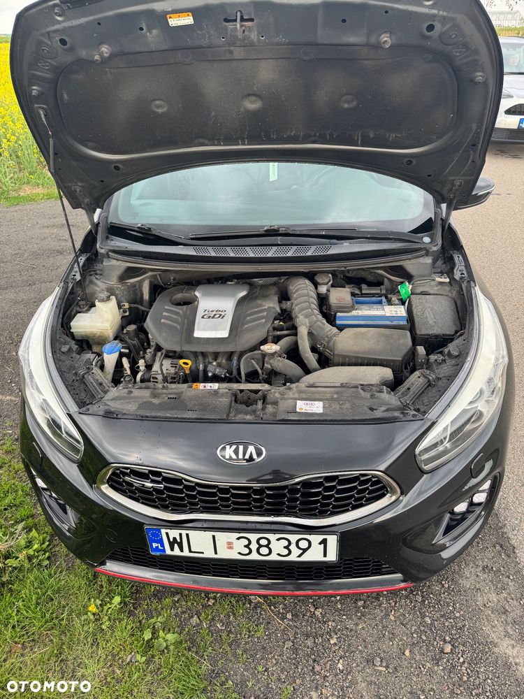 Kia Ceed 1.6 T-GDI GT - 14