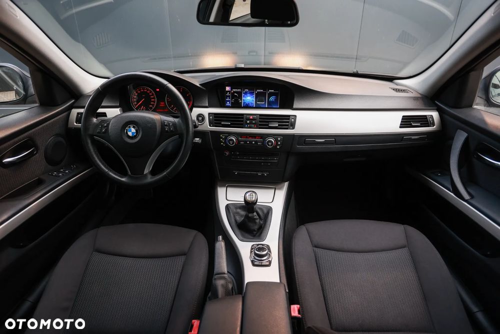 BMW Seria 3 320d DPF - 4