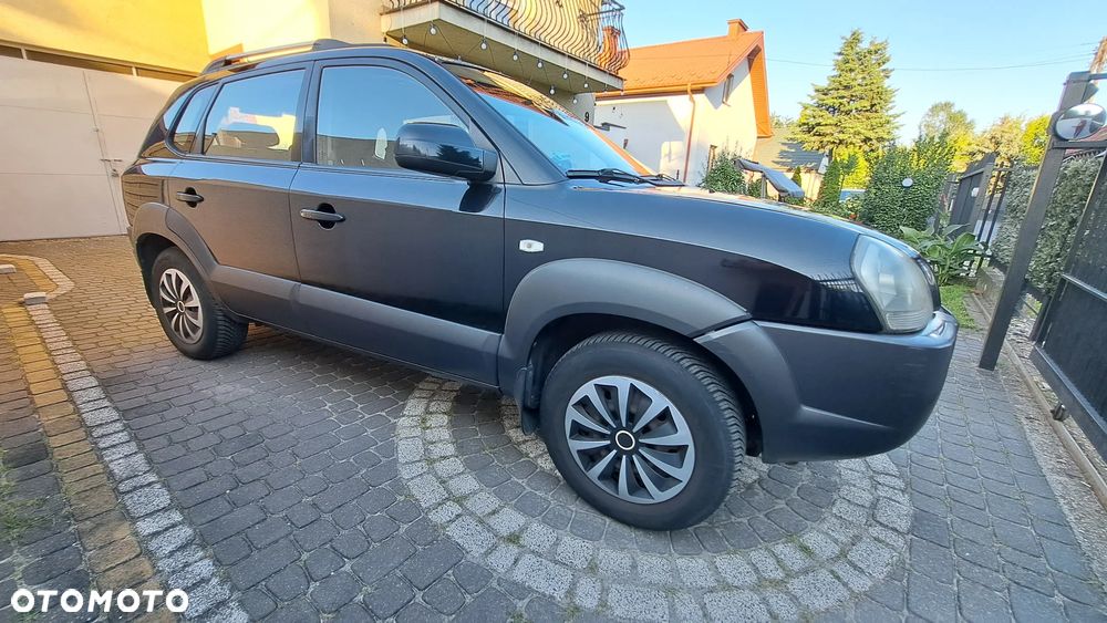Hyundai Tucson 2.0 Comfort 2WD - 4