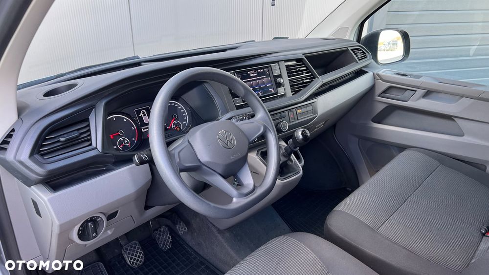 Volkswagen Transporter - 8