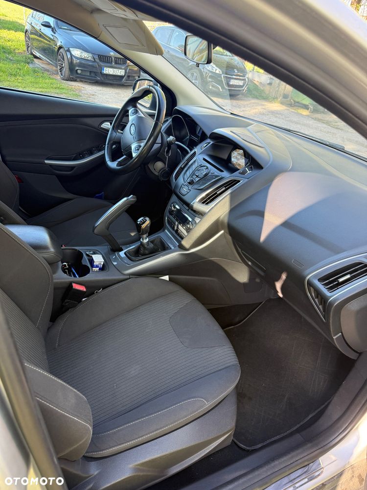 Ford Focus 1.6 TDCi DPF Start-Stopp-System Titanium - 13