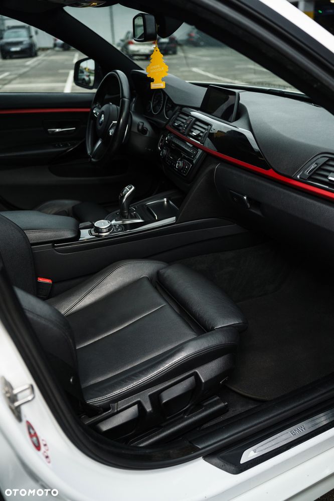 BMW Seria 4 420i Sport-Aut Sport Line - 32