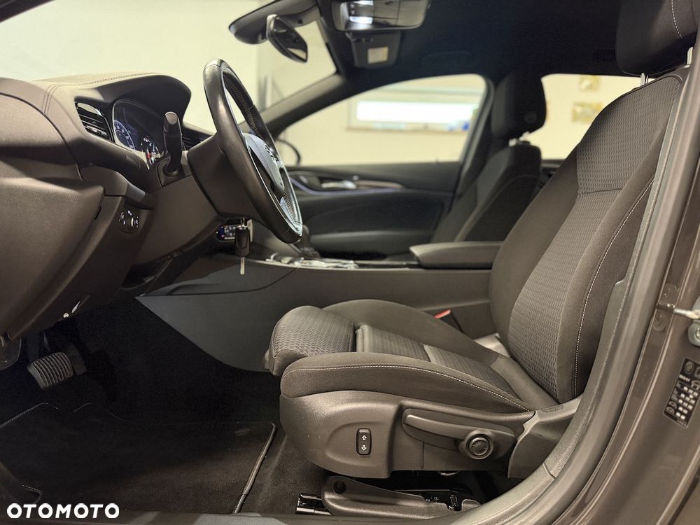 Opel Insignia 2.0 CDTI Business Edition S&S - 11