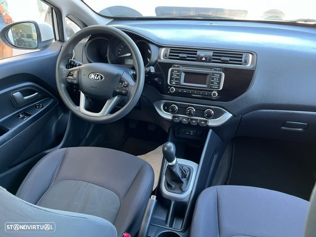 Kia Rio 1.1 CRDi In Town - 10