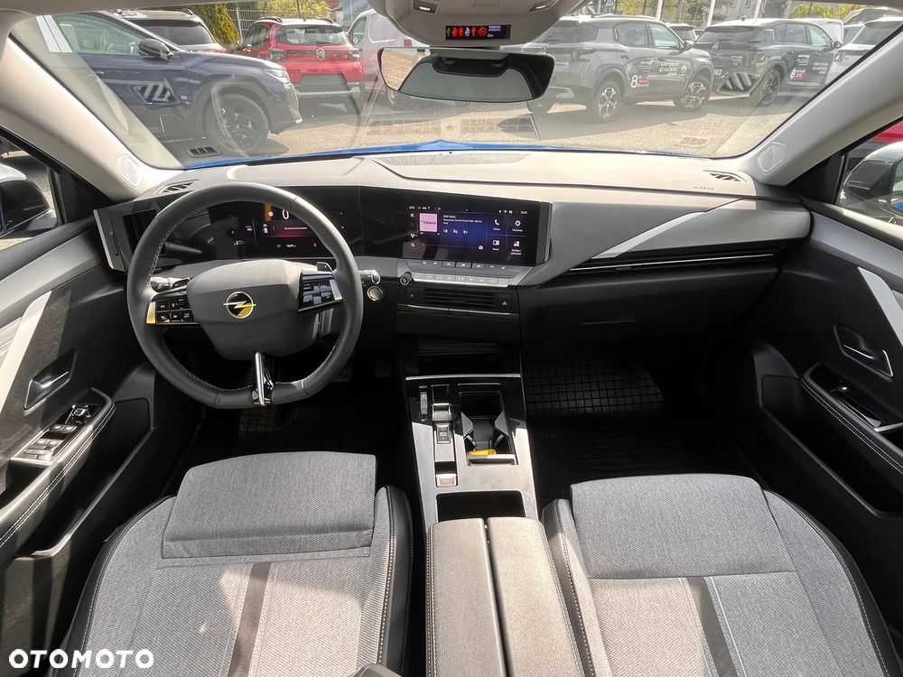 Opel Astra 1.2 T Elegance S&S - 6