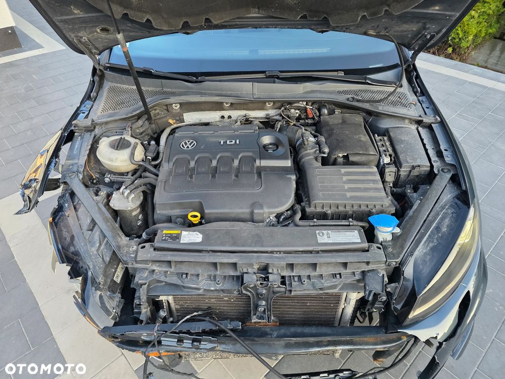 Volkswagen Golf GTD 2.0 TDI SCR DSG - 7