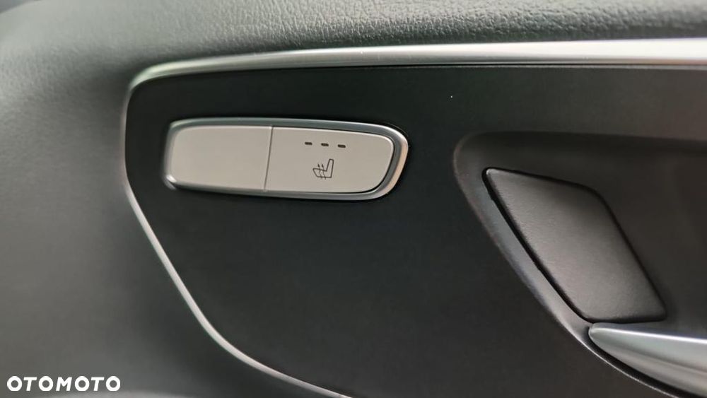 Mercedes-Benz Vito Tourer Base 447.705 - 15