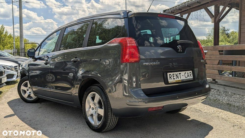 Peugeot 5008 - 10