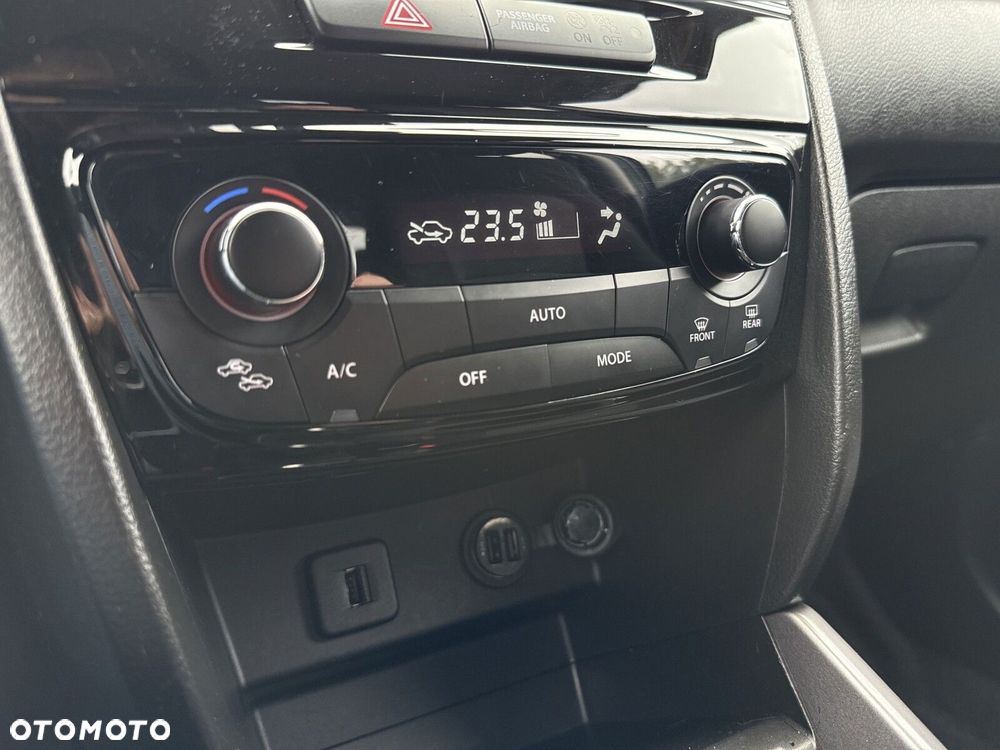 Suzuki Vitara - 27