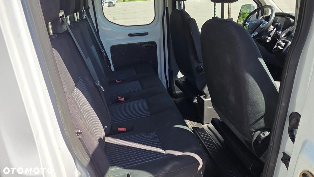 Ford Transit - 12
