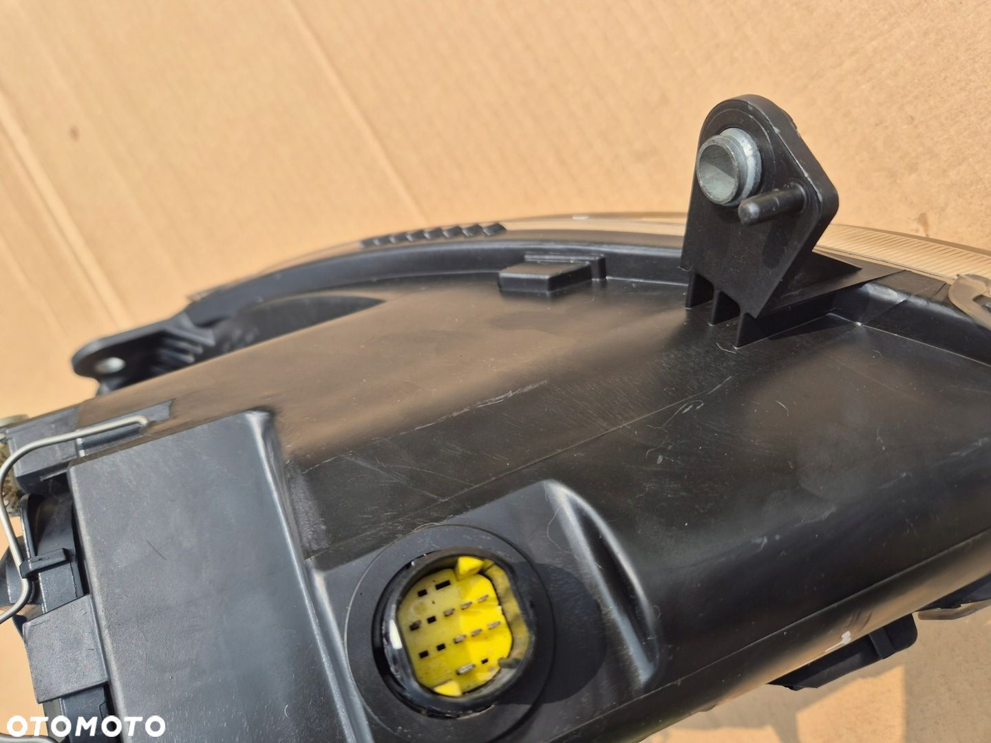 Lancia Ypsilon Musa lewa lampa.2003-2006.HELLA. - 9
