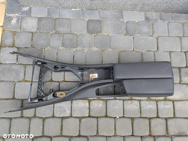 BMW E90 E91 LIFT TUNEL ŚRODKOWY PODŁOKIETNIK