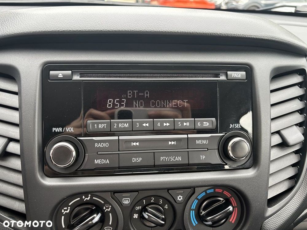 Mitsubishi L200 2.4 d DC Invite - 14