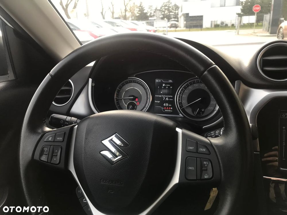 Suzuki Vitara 1.4 Boosterjet Premium 2WD - 29