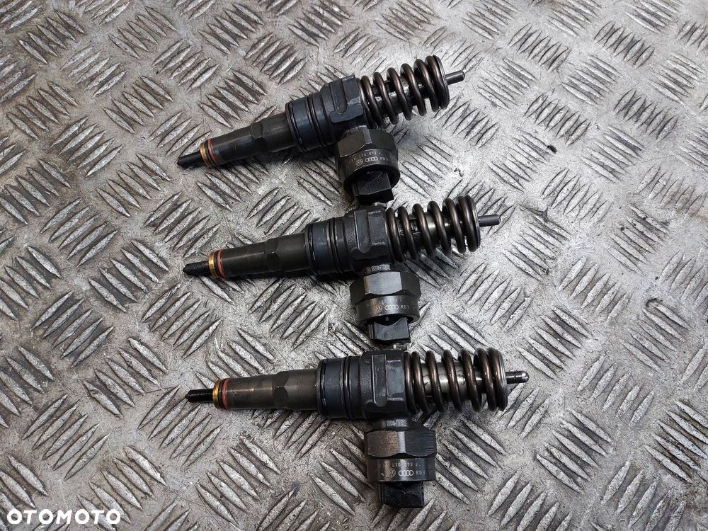 POMPOWTRYSKI 3 SZTUKI KOMPLET VOLKSWAGEN GOLF IV 1.9 TDI 038130073J - 1