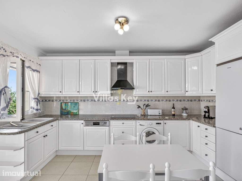 Moradia T4 com piscina em Carvoeiro - Grande imagem: 5/42