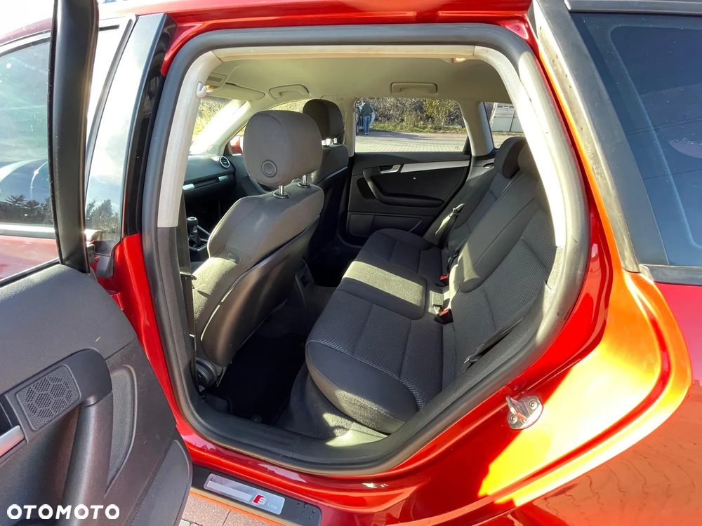 Audi A3 Sportback 2.0 TDI DPF quattro S line Sportpaket plus - 11