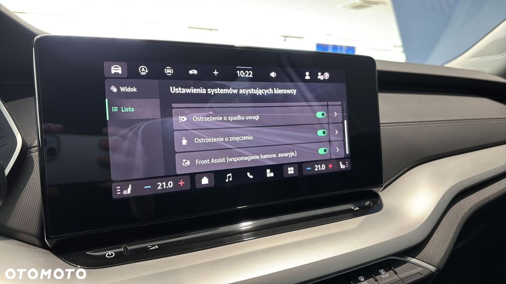 Skoda Octavia 1.5 TSI mHEV Selection DSG - 24
