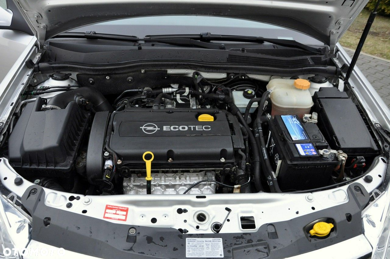 Opel Astra - 37