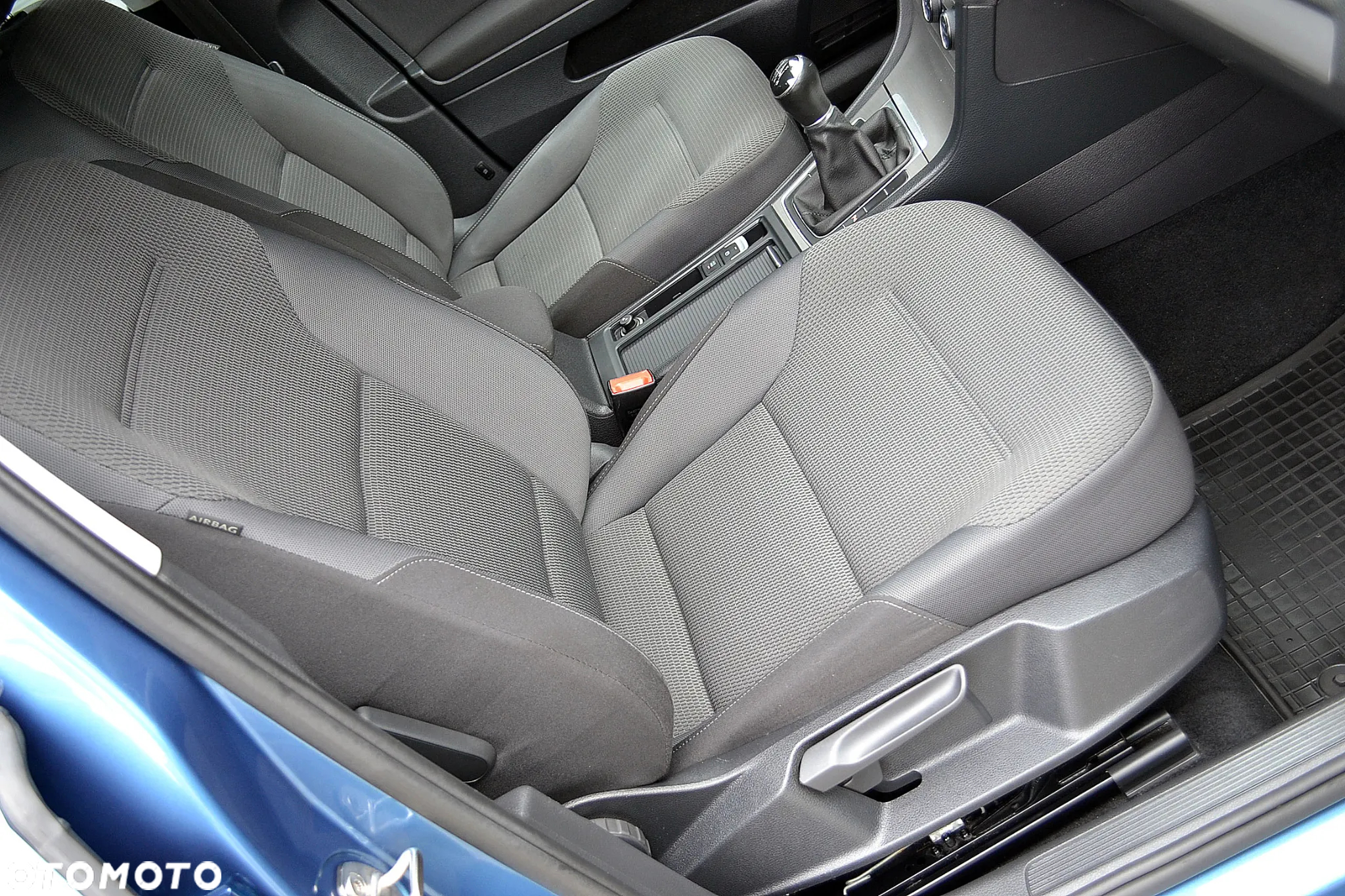 Volkswagen Golf VII 1.4 TSI BMT Comfortline - 8