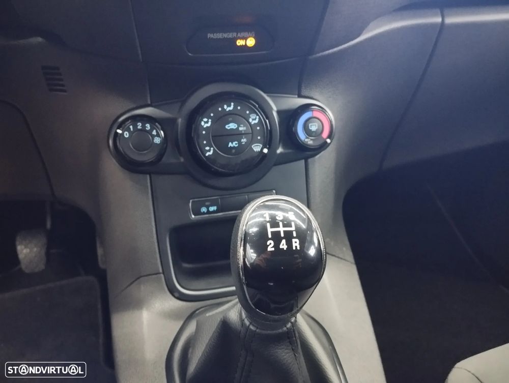 Ford Fiesta 1.0 Ti-VCT Trend - 25