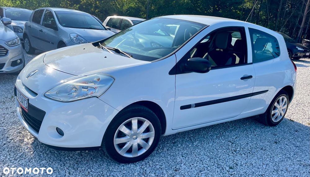 Renault Clio 1.2 16V Authentique - 12