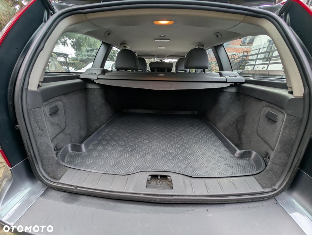 Volvo V50 2.0D DPF - 9