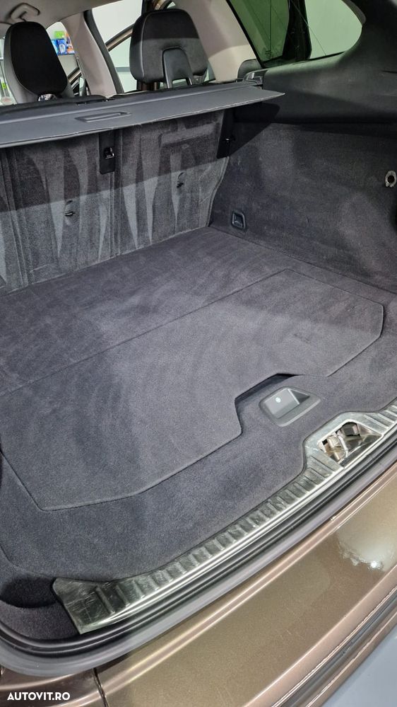 Volvo XC 60 D4AWD Kinetic - 14