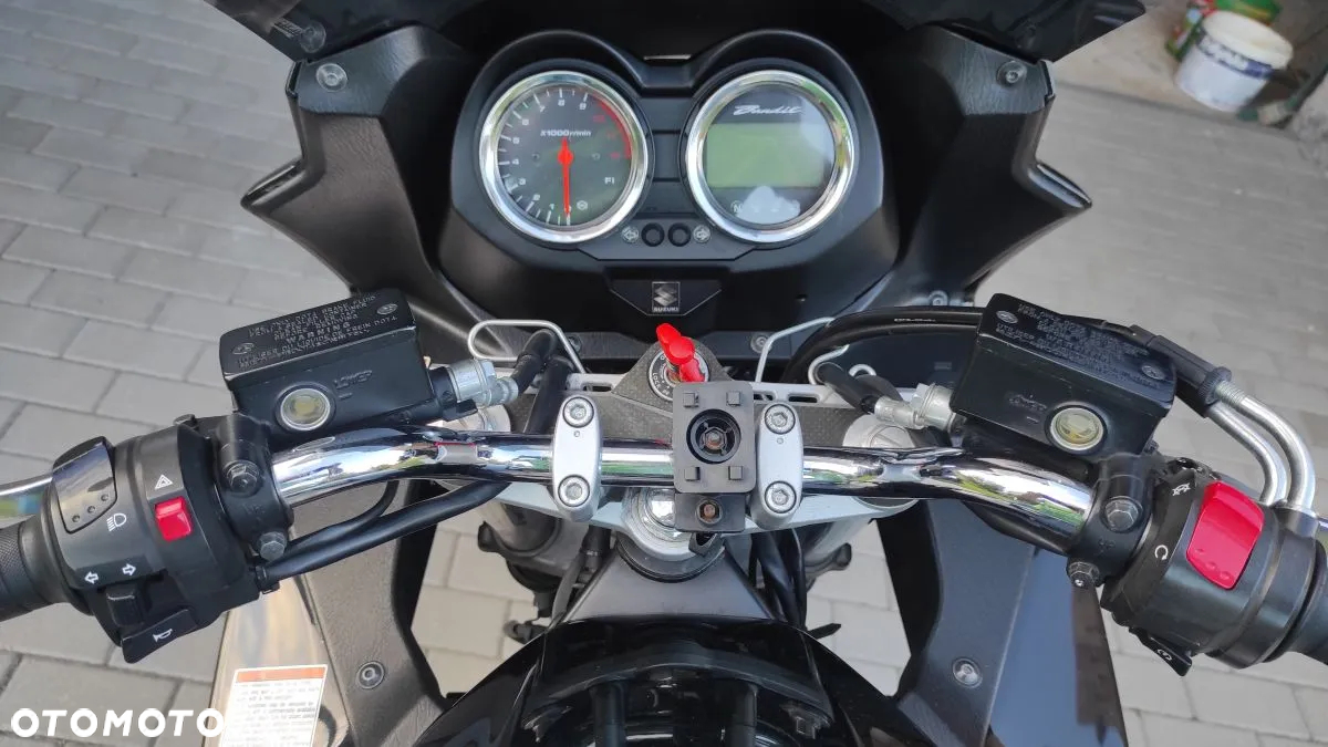 Suzuki Bandit - 2