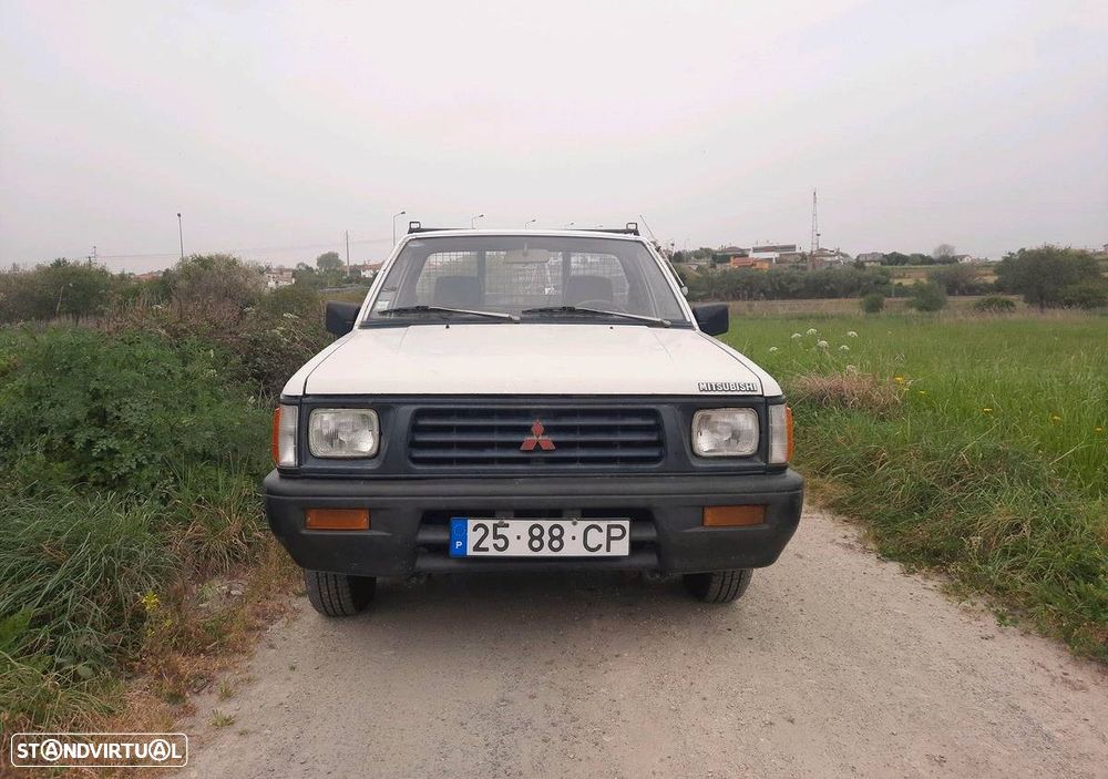 Mitsubishi L200 - 1