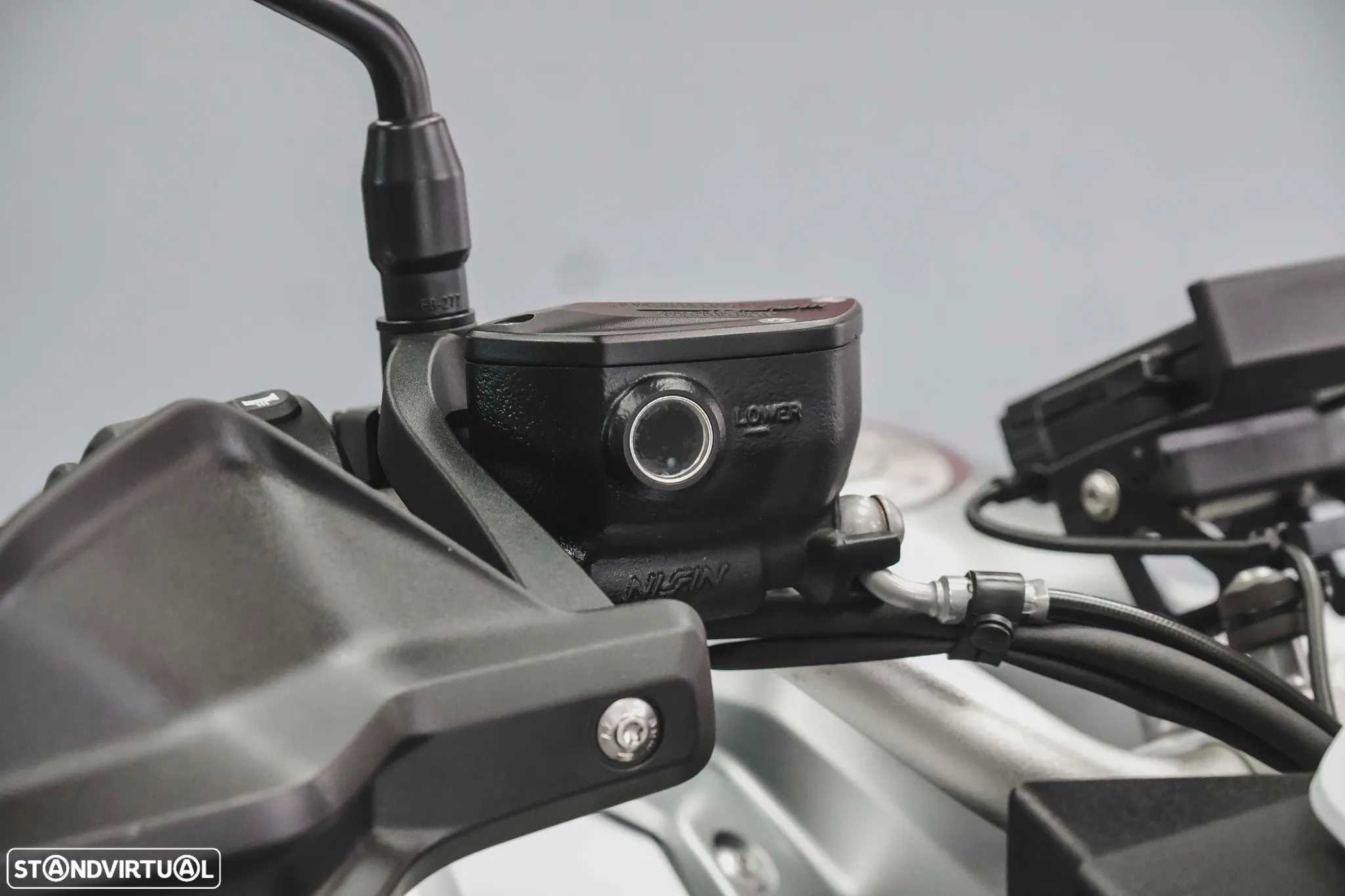 BMW F 900 XR - 32