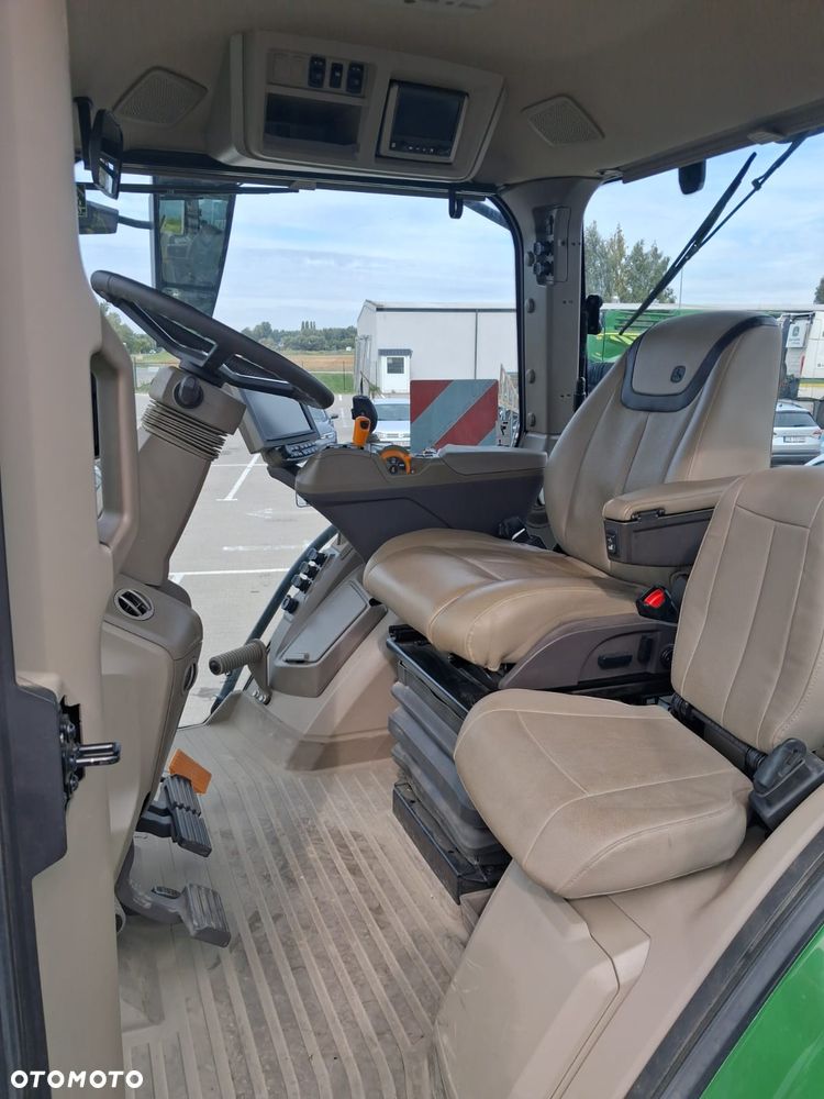 John Deere 8RX410 - 11