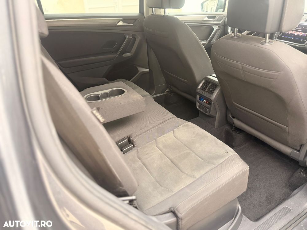 Volkswagen Tiguan - 13