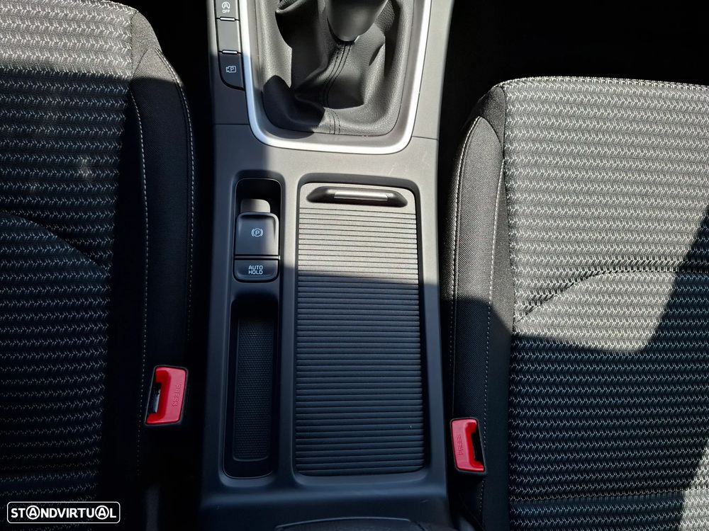Kia XCeed 1.5 T-GDi Sport - 37