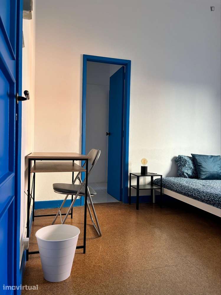 Quarto - localizado em Aveiro - Grande imagem: 4/10
