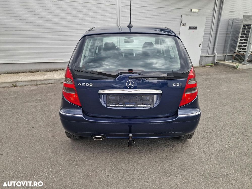Mercedes-Benz A 200 CDI Autotronic Avantgarde - 18