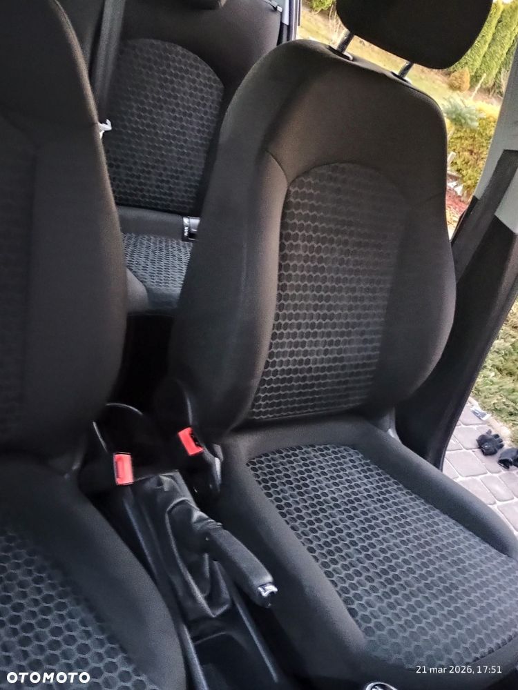 Opel Corsa - 7