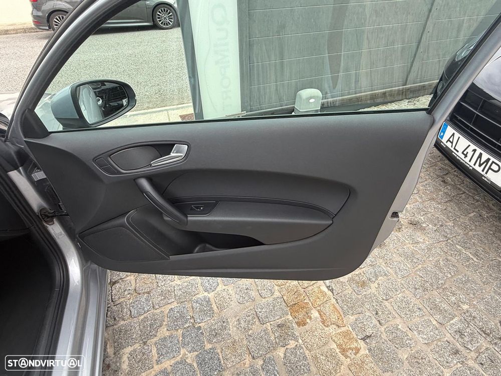 Audi A1 1.2 TFSI Ambition - 8