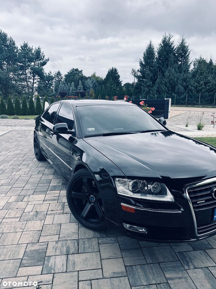 Audi A8 - 6