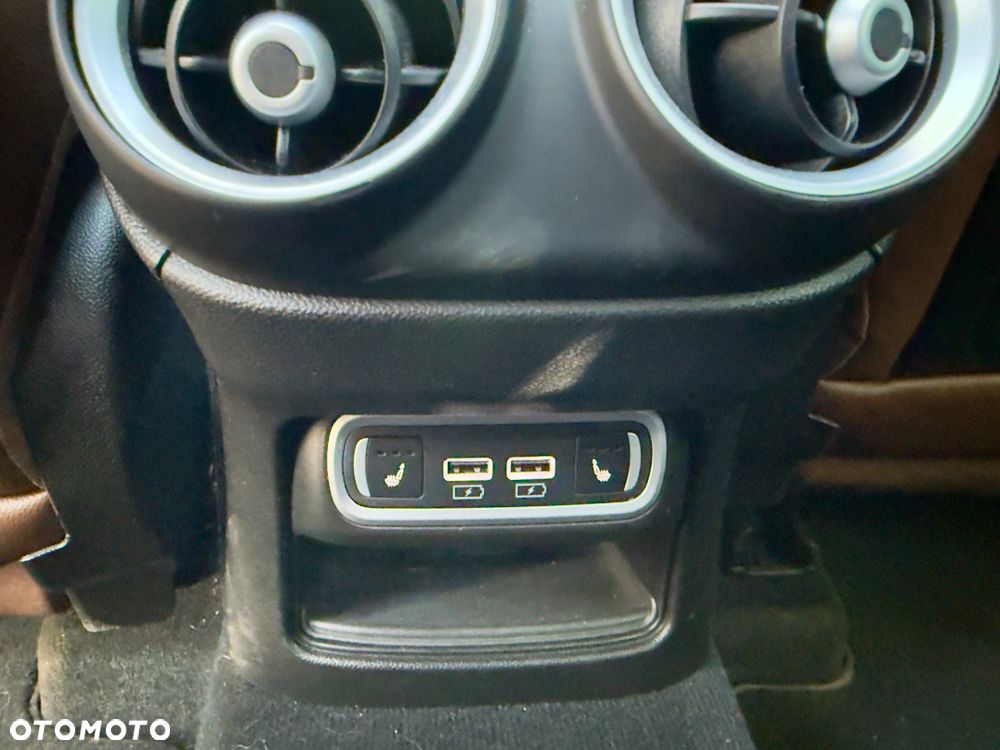 Alfa Romeo Stelvio 2.0 Turbo 16V AT8-Q4 Ti - 14